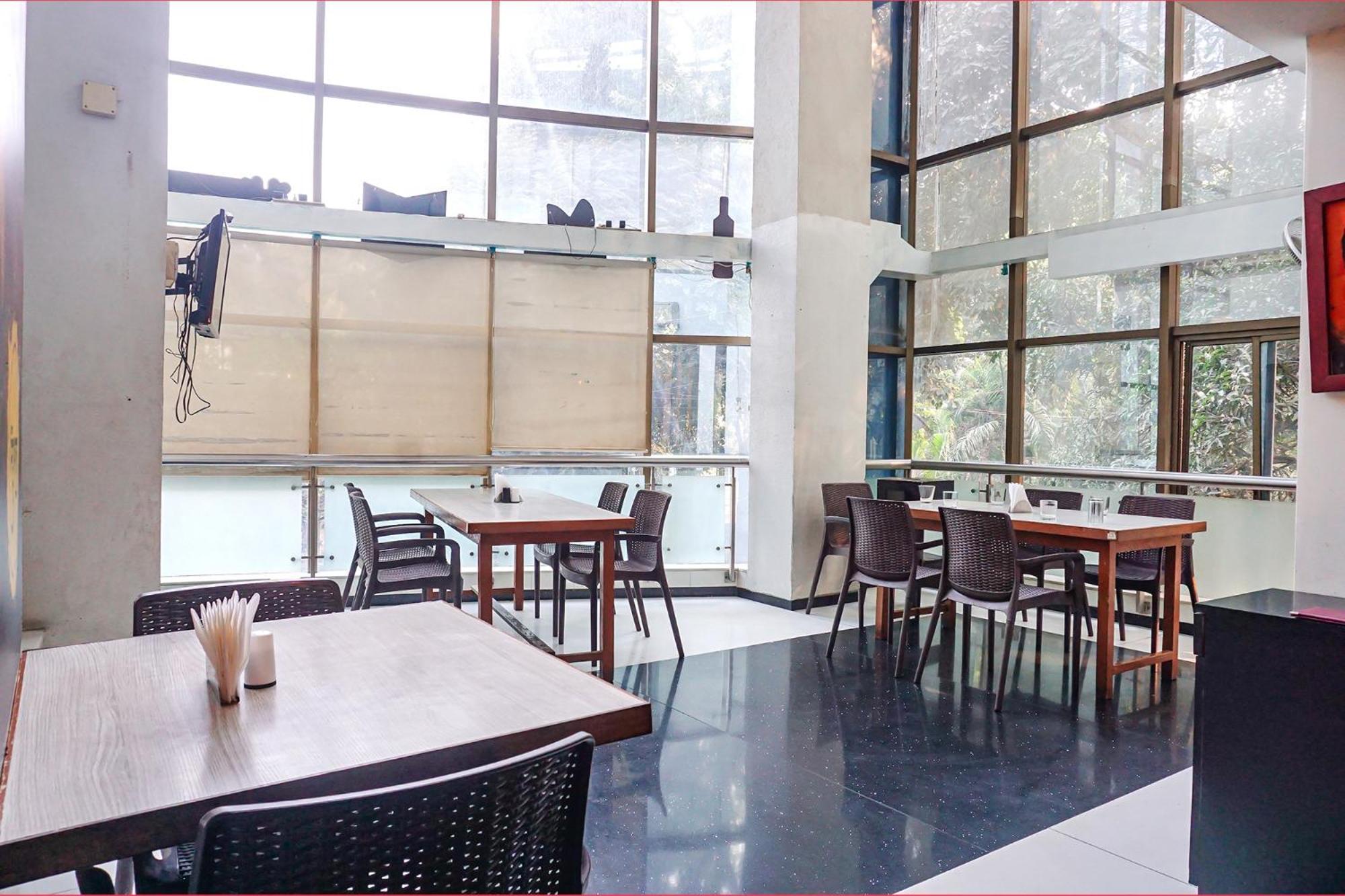 Fabhotel Prime Deccan 8 Pune Ngoại thất bức ảnh
